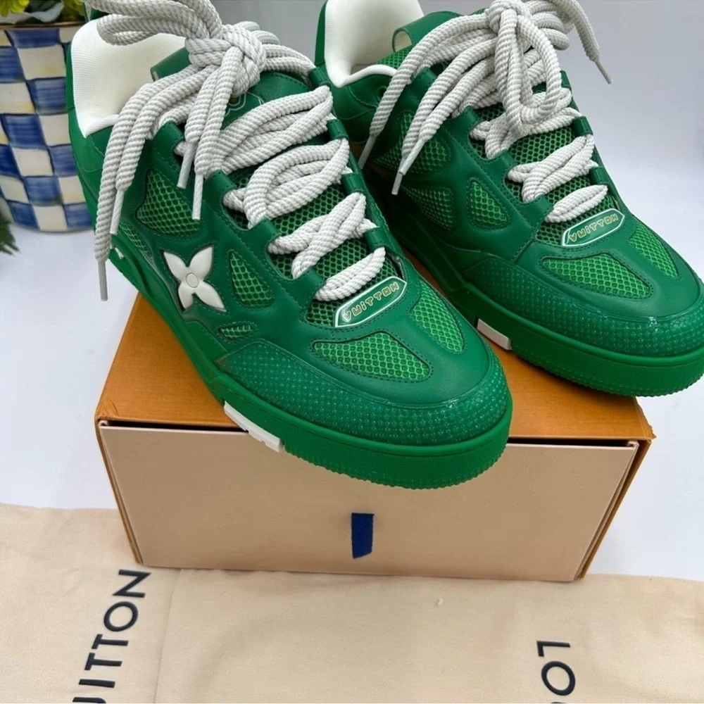 Men’s Louis Vuitton green skate sneakers size 10 fits 12 US made in Italy